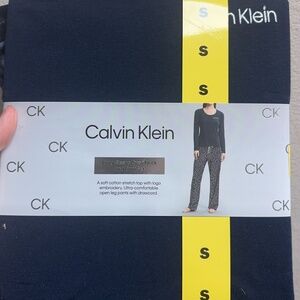 Calvin Klein Womens Long Sleeve 2 PC Pajama Set NWT